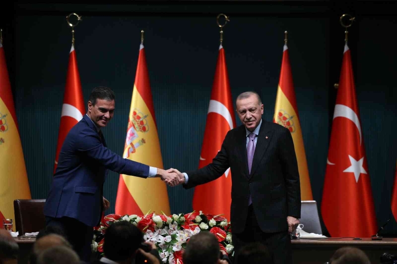 Erdoğan-PerezCastejon ortak basın toplantısı