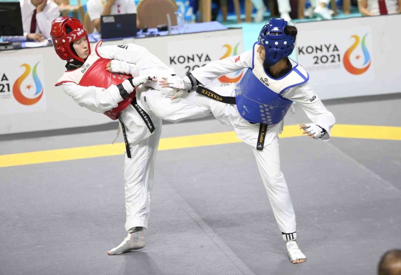5. İslami Dayanışma Oyunları’nda gümüş madalyayı Bursalı sporcu kazandı