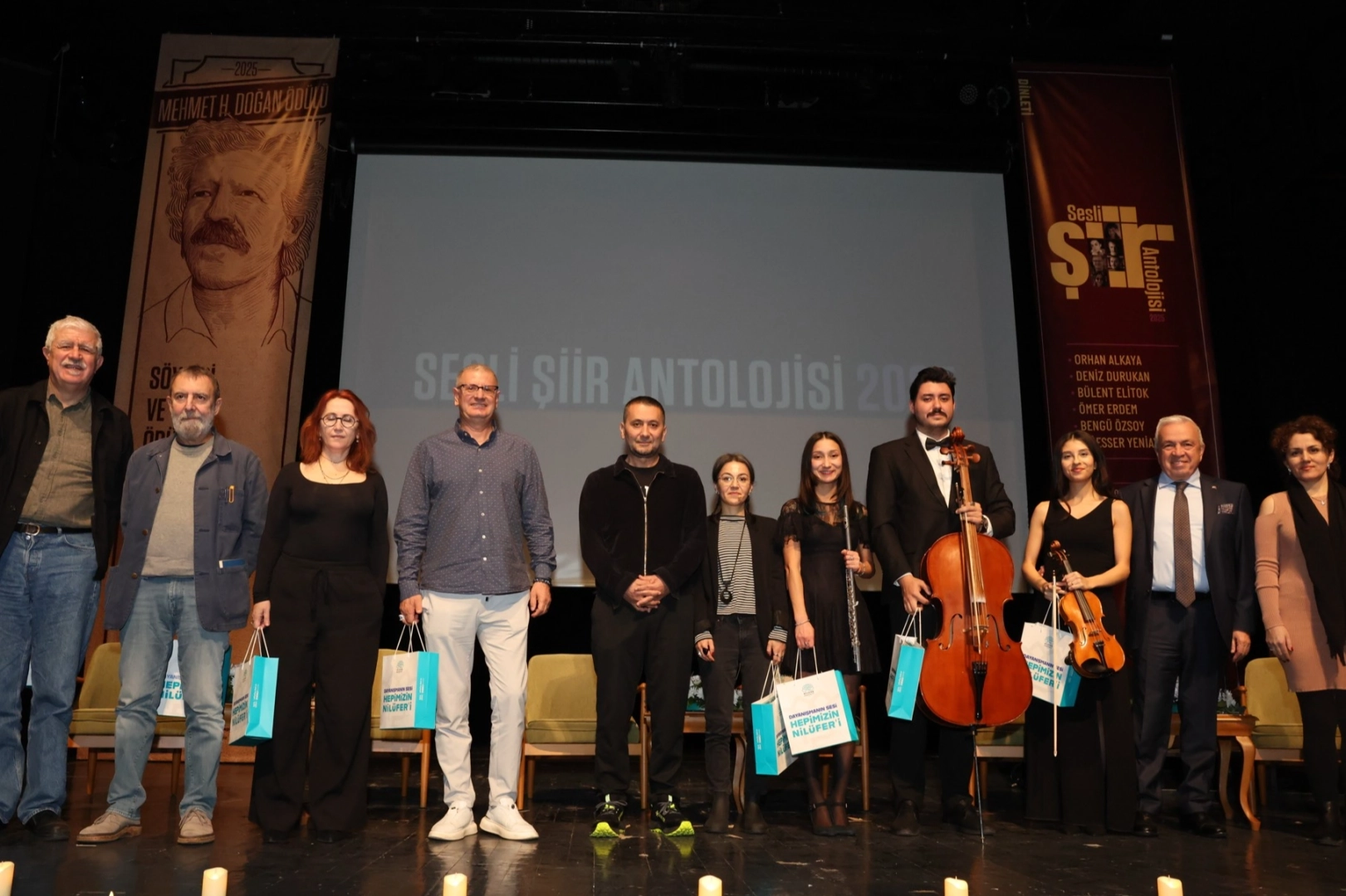 Bursa Nilüfer’de şiir eleştirisinin prestij ödülleri sahiplerini buldu