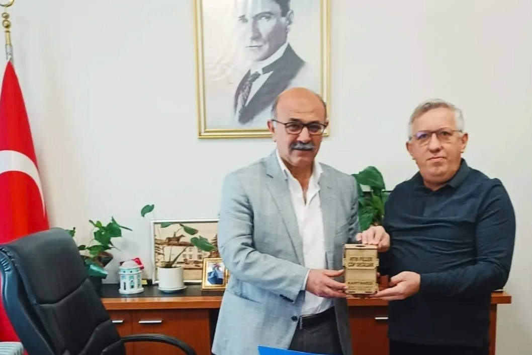 Atık piller hem doğaya, hem işitme engellilere 