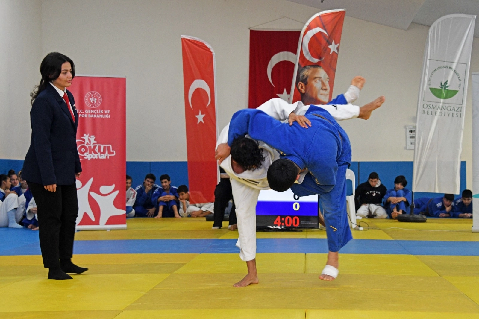 Bursa Osmangazili judocular madalyaya doydu